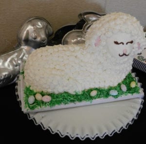 Lamb cake and molds